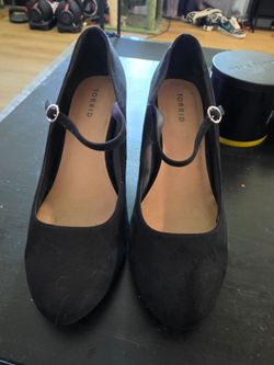 Title: Torrid Black Mary Jane Block Heel