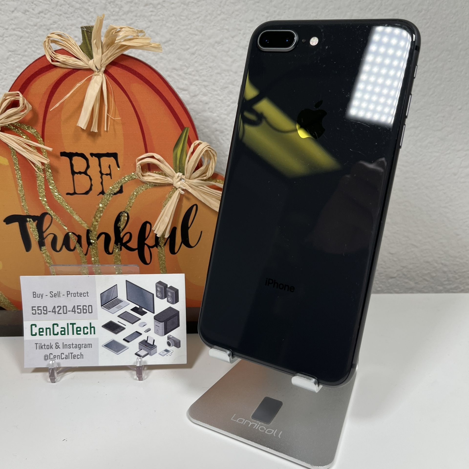 iPhone 8 Plus 64gb Unlocked 78% 🔋 Health B Grade