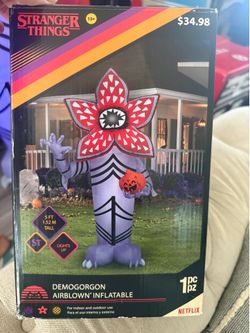 Stranger Things inflatable 5 ft Demogorgon