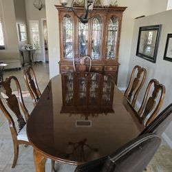 Dinning room furniture and hutch $700