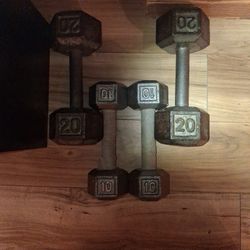 20lb Dumbells Set And 10lb Dumbells Set