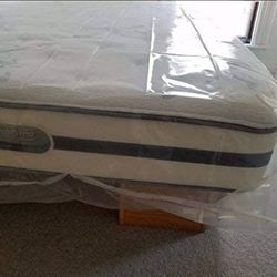 $150 ( excellent condition ) Full size mattress ( free delivery )

