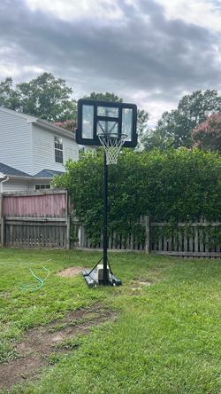 Basketball hoop