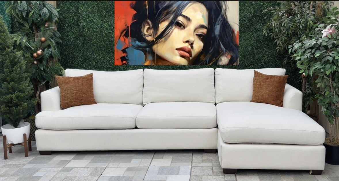 (Free Delivery 🚚) Birch Lane Off-White Sectional Couch w/ Chaise 