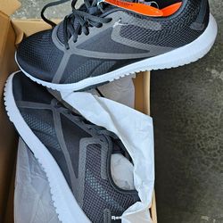 New Reebok Men's Shoes