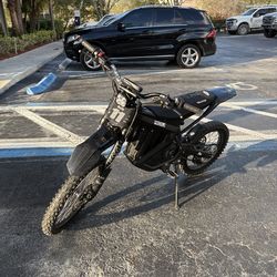 modded Rawr mantis x NEED GONE