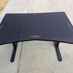RESPAWN 1048 Gaming Desk - 48in Computer Desk With Mouse Pad