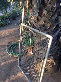 3’ x 4’ service gate