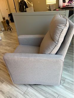 Nursing Chair