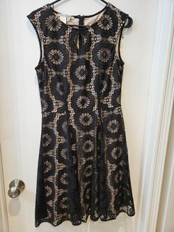 Maggy London black lace cocktail dress