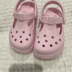 Pink Crocs Size 9