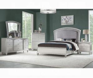 Queen bedroom set