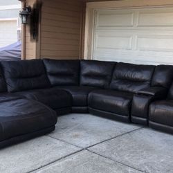 Gorgeous Real Leather Sectional Couch/Sofa with Recliner | FREE DELIVERY