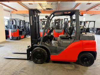 2018 Toyota 8FG40U Forklift