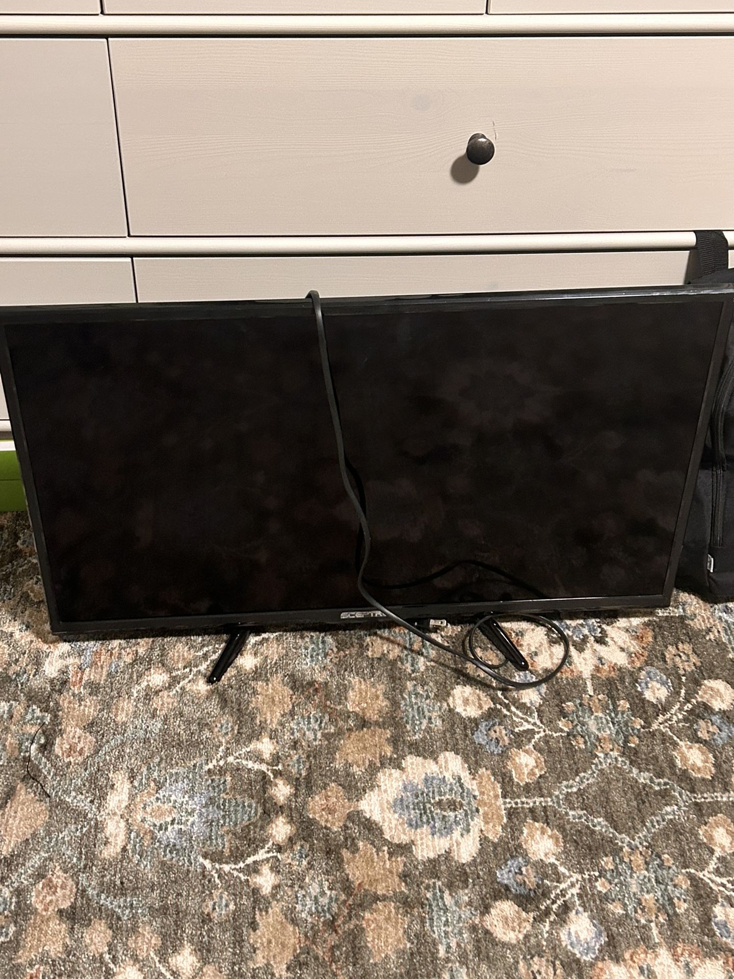 Sceptre 32 Inch Tv With Remote