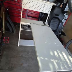 Gaming Chair Bluetooth With Computer Desk.