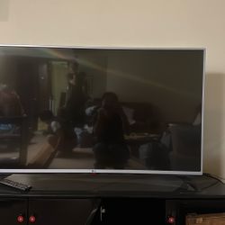 LG TV