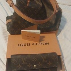 LV Authentic 