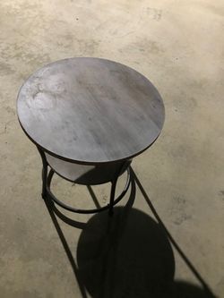 2.2 Ft wood table used as is