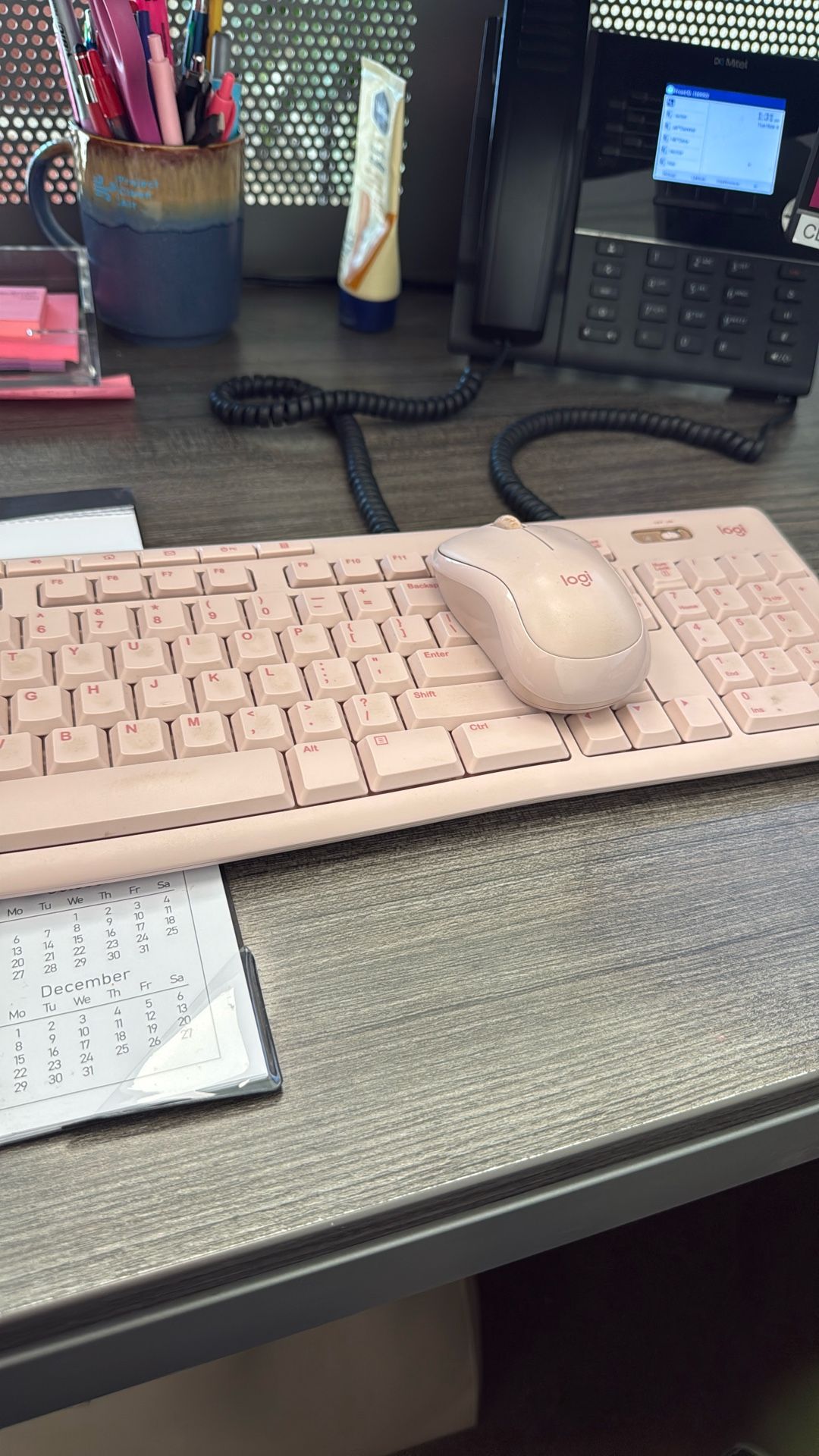 Pink keyboard/mouse
