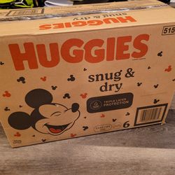 Huggies Little Movers Size 7 42 Diapers $20 EACH BOX FIRM PRICE for Sale in  Los Angeles, CA - OfferUp