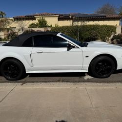 2002 Ford Mustang