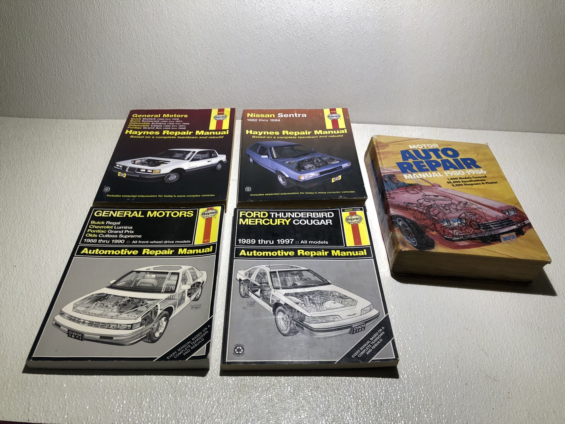 5 Automotive Repair Manuals - Used