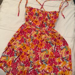 Floral Backless Romper 