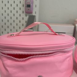 Lululemon Make Up Bag for Sale in Perris, CA - OfferUp Lululemon Make Up Bag for Sale in Perris, CA - OfferUp