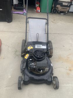 Briggs And Strat Lawnmower 