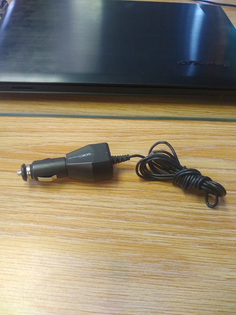 Nintendo 3ds Original Car Charger