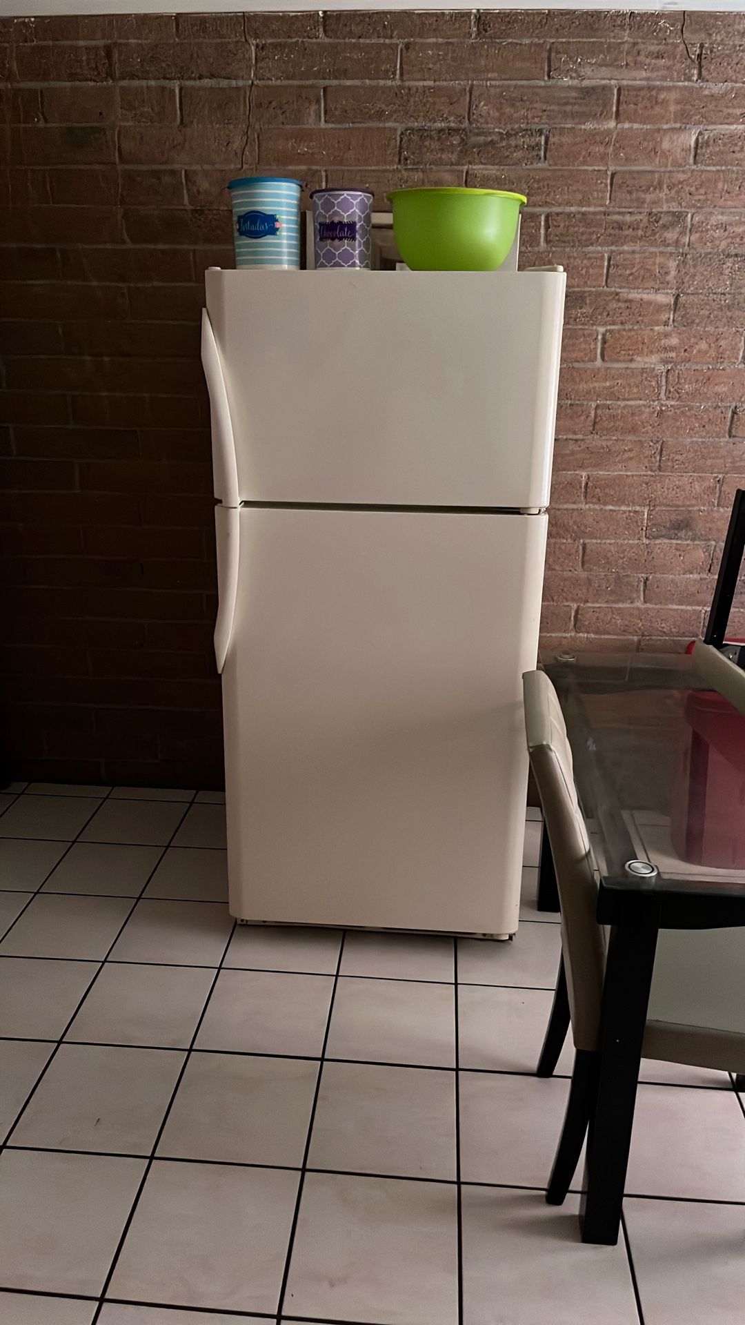 Refrigerator