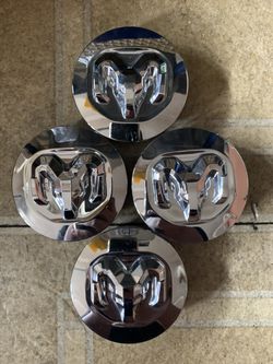 Mopar center rim caps
