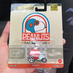 Hot Wheels Premium: Snoopy