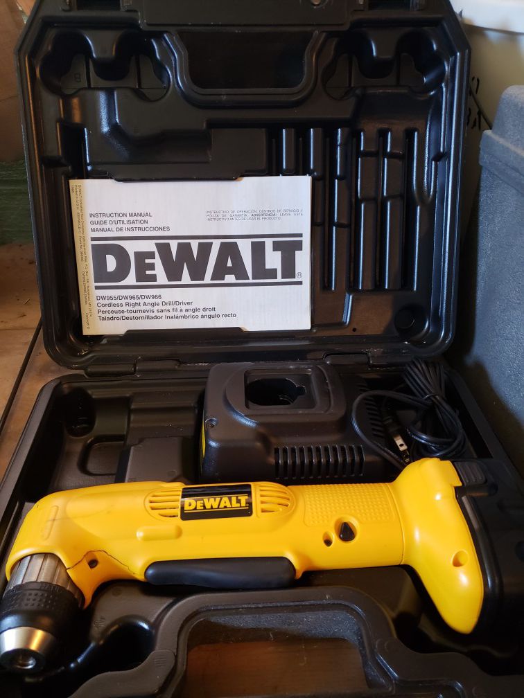 Dewalt right angel drill has small crack as shown in picture
