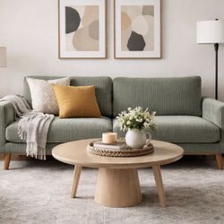 Modern couch like new! 