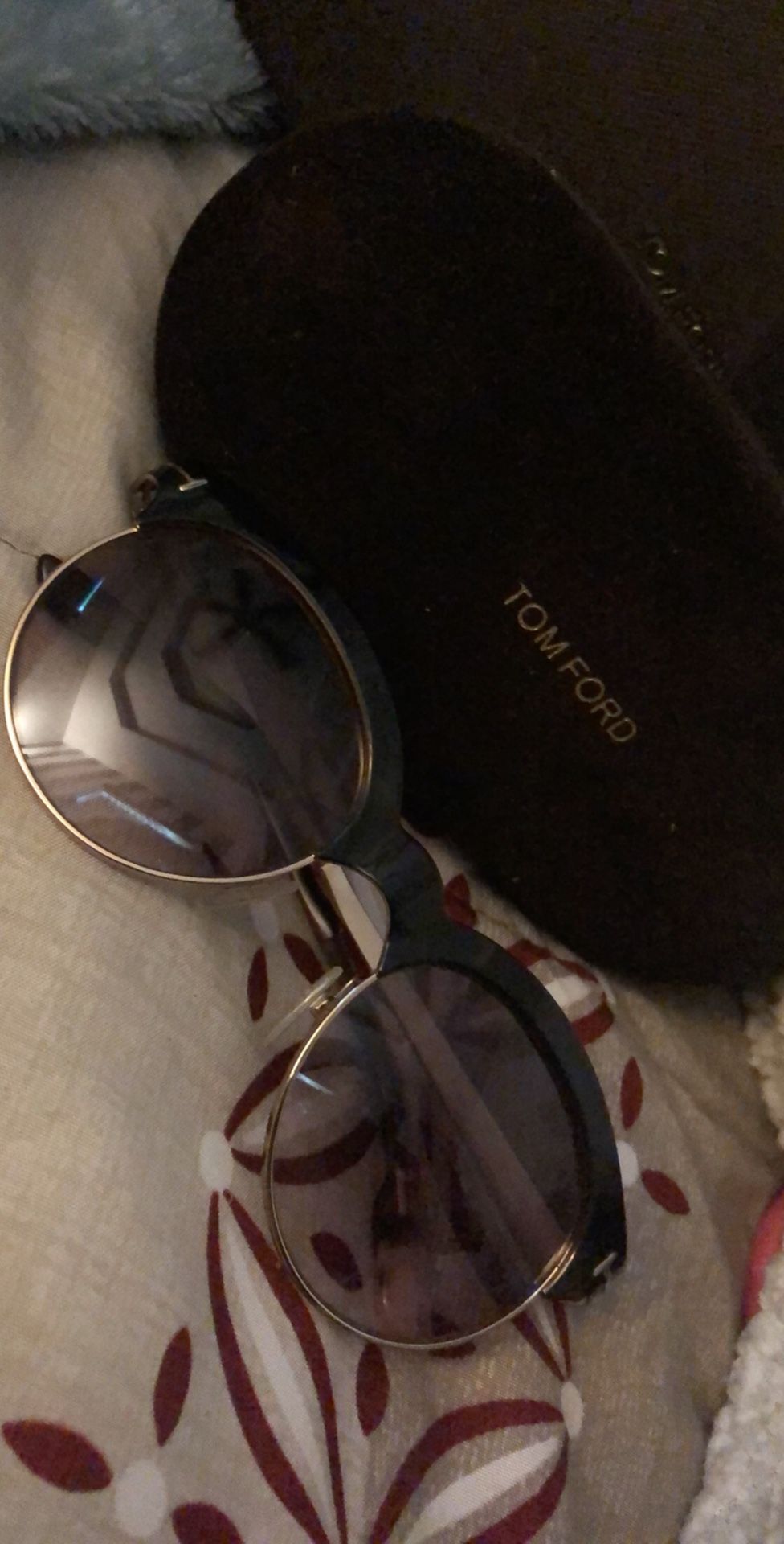 TOM FORD