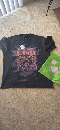 Minecraft x verycool shirtz collab