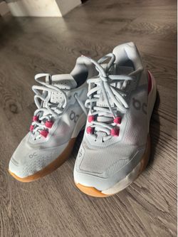 Women’s ON Tennis Sneakers