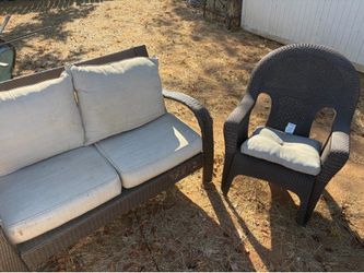 Patio / Outdoor Furniture