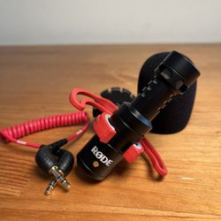 Rode VideoMicro Compact On-Camera Microphone 