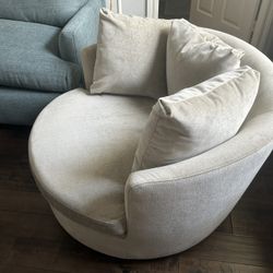 West Elm Chair - Viv Grand Swivel Chair Poly (Gray)