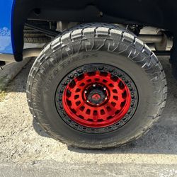 6 Lugs 