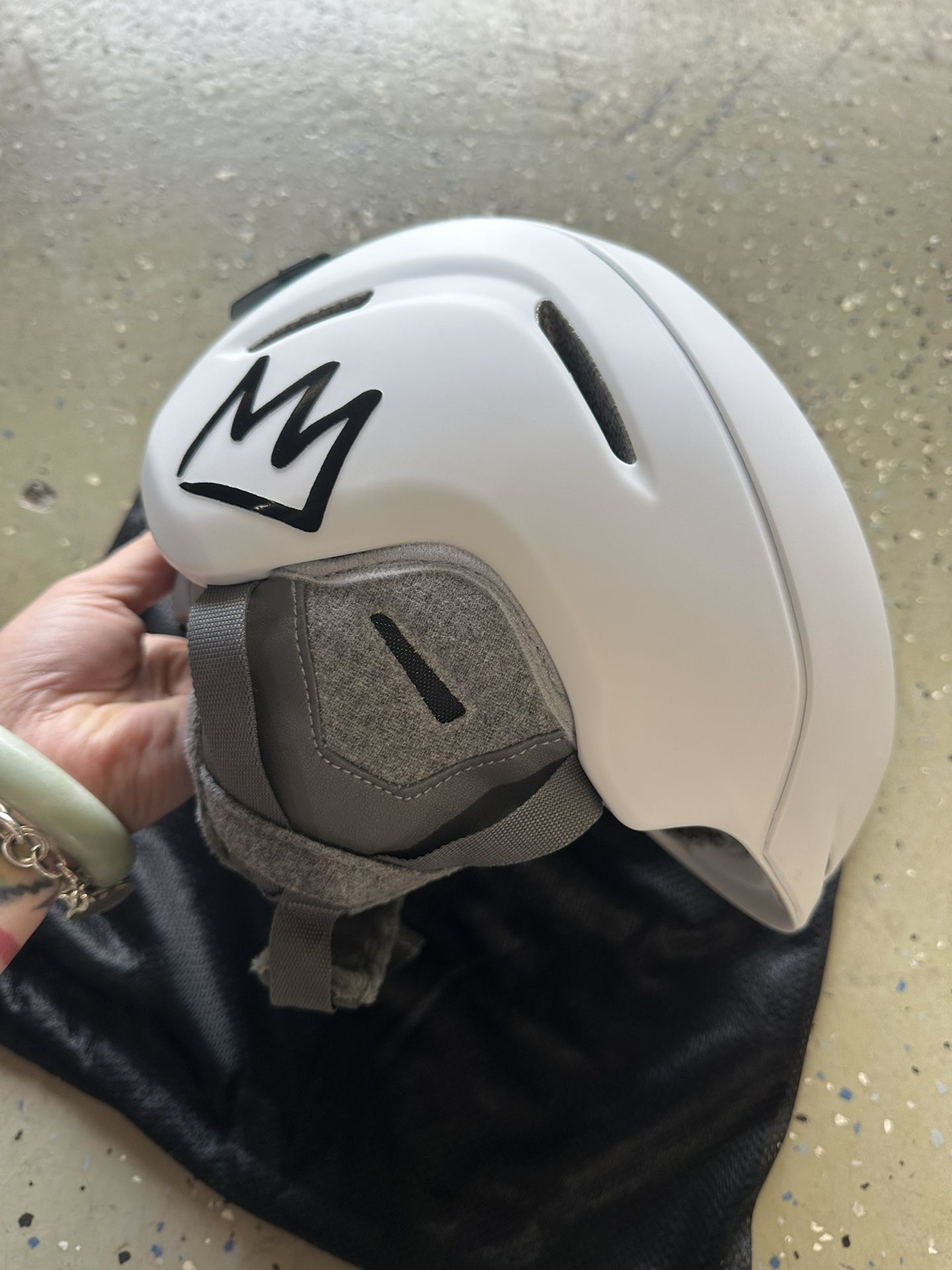 Women’s Snowboard Helmet