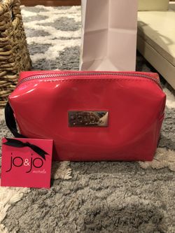 Brand new makeup bag