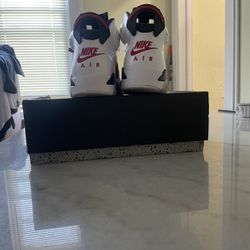 Carmine 6s 