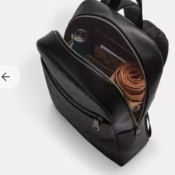 Coach Owen Backpack

New In Plastic 