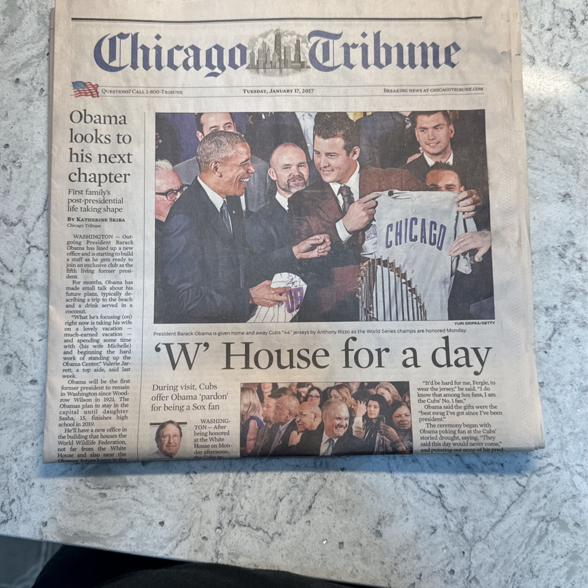 Chicago Tribune 1-17-17 W House For A Day Chicago Cubs Obama