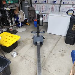 Concept 2 D Rowing Machine 