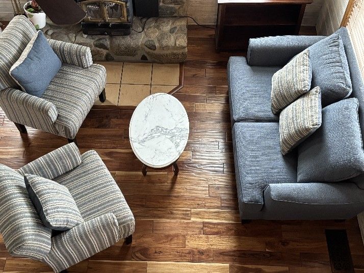 Loveseat And Matching Sitting Chairs